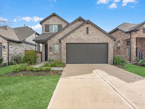 Photo of 952 Malibu Shore Lane, Katy, TX 77493 (MLS # 34976621)