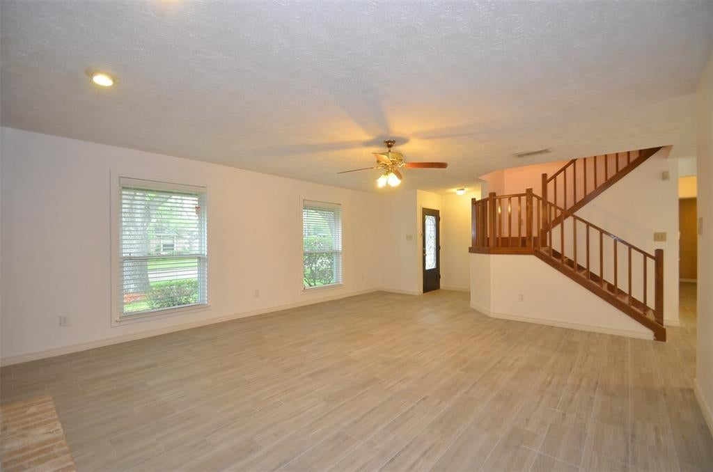 2822 River Birch Drive