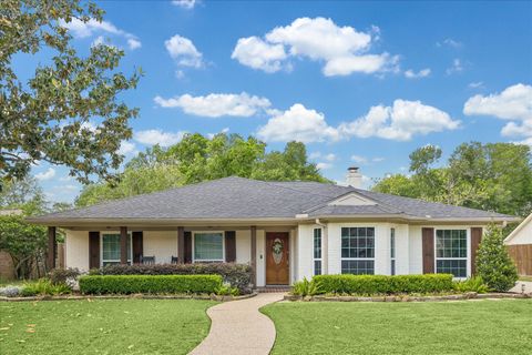 Photo of 1115 Austin Colony Drive, Richmond, TX 77406 (MLS # 95142197)
