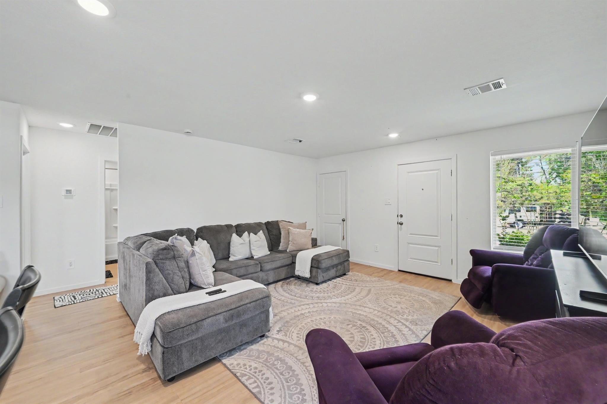 569 Falling Cave Drive