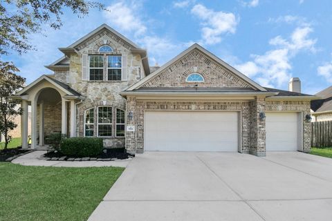 Photo of 9511 Emerald Lakes Drive, Rosharon, TX 77583 (MLS # 74092588) Photo of 9511 Emerald Lakes Drive, Rosharon, TX 77583 (MLS # 74092588)