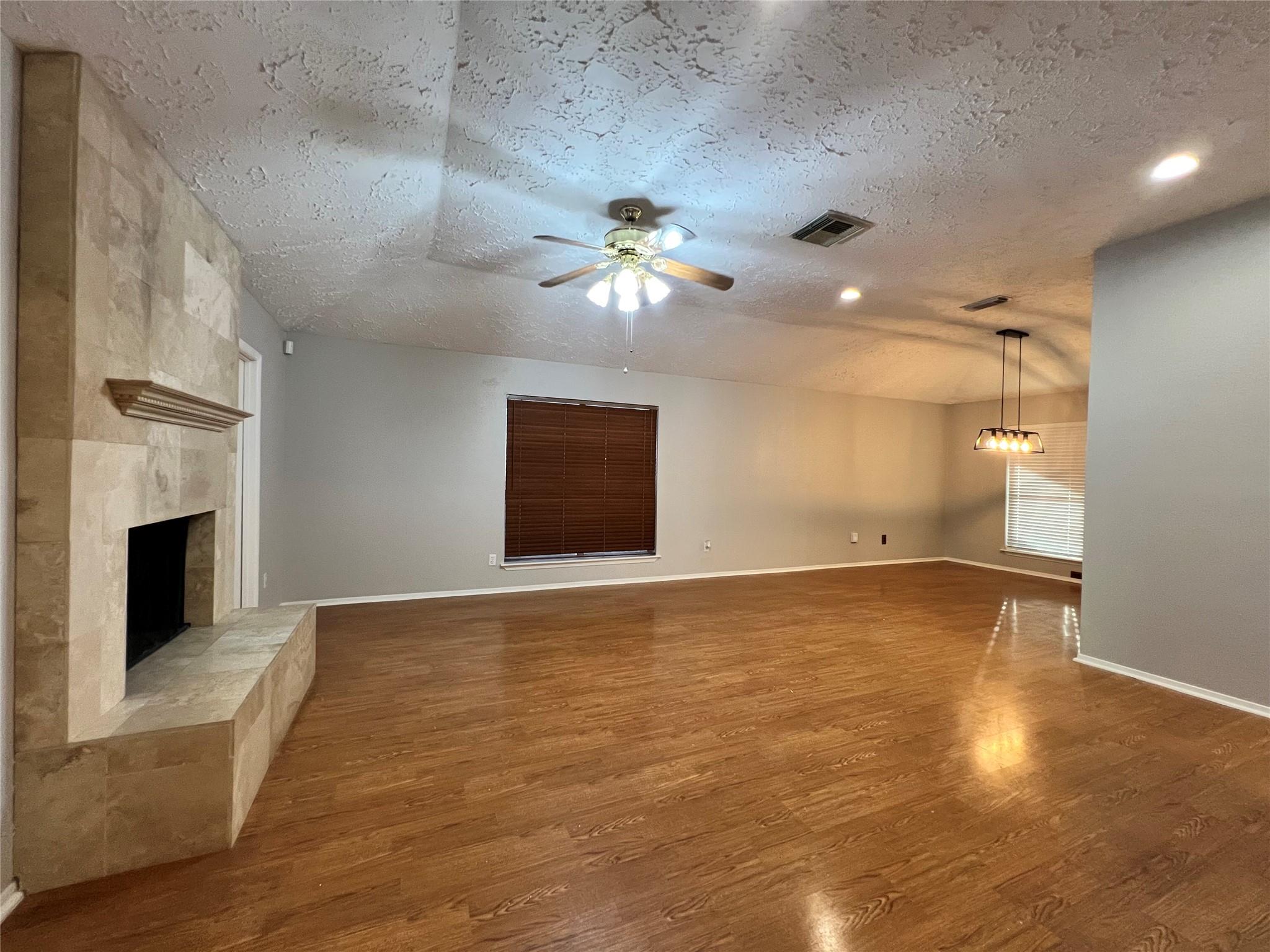 706 Leicester Lane