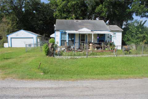 Photo of 4402 3rd Street, Bacliff, TX 77518 (MLS # 27685175)