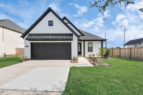 Photo of 6511 Canary Knoll Court, Richmond, TX 77469 (MLS # 46053306)