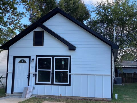 Photo of 16891 W Dounreay Street, Montgomery, TX 77316 (MLS # 84010137)