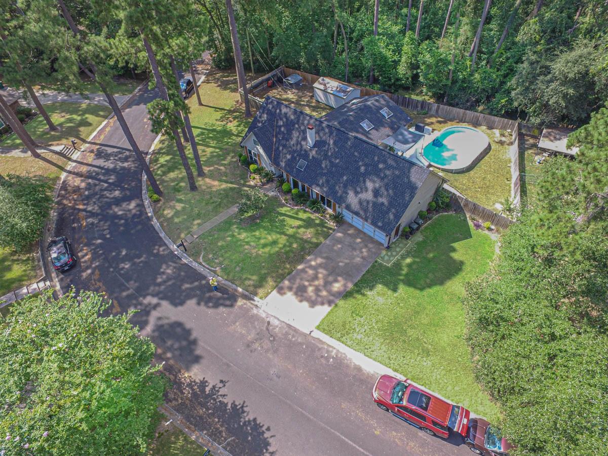 600 W Timberland Drive