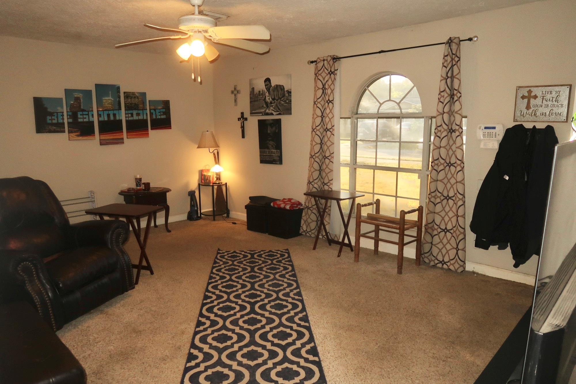 2113 Pickerton Drive