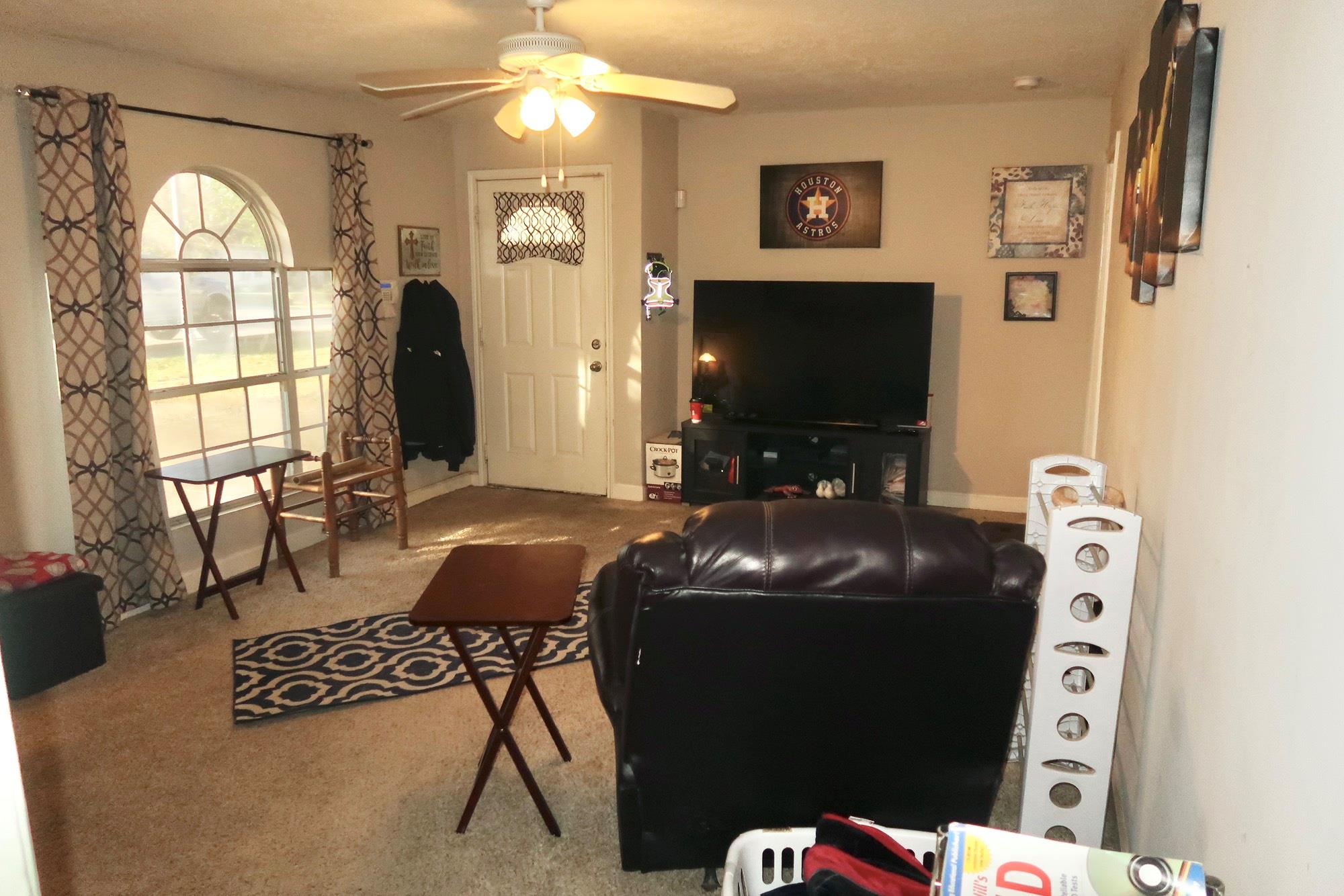 2113 Pickerton Drive