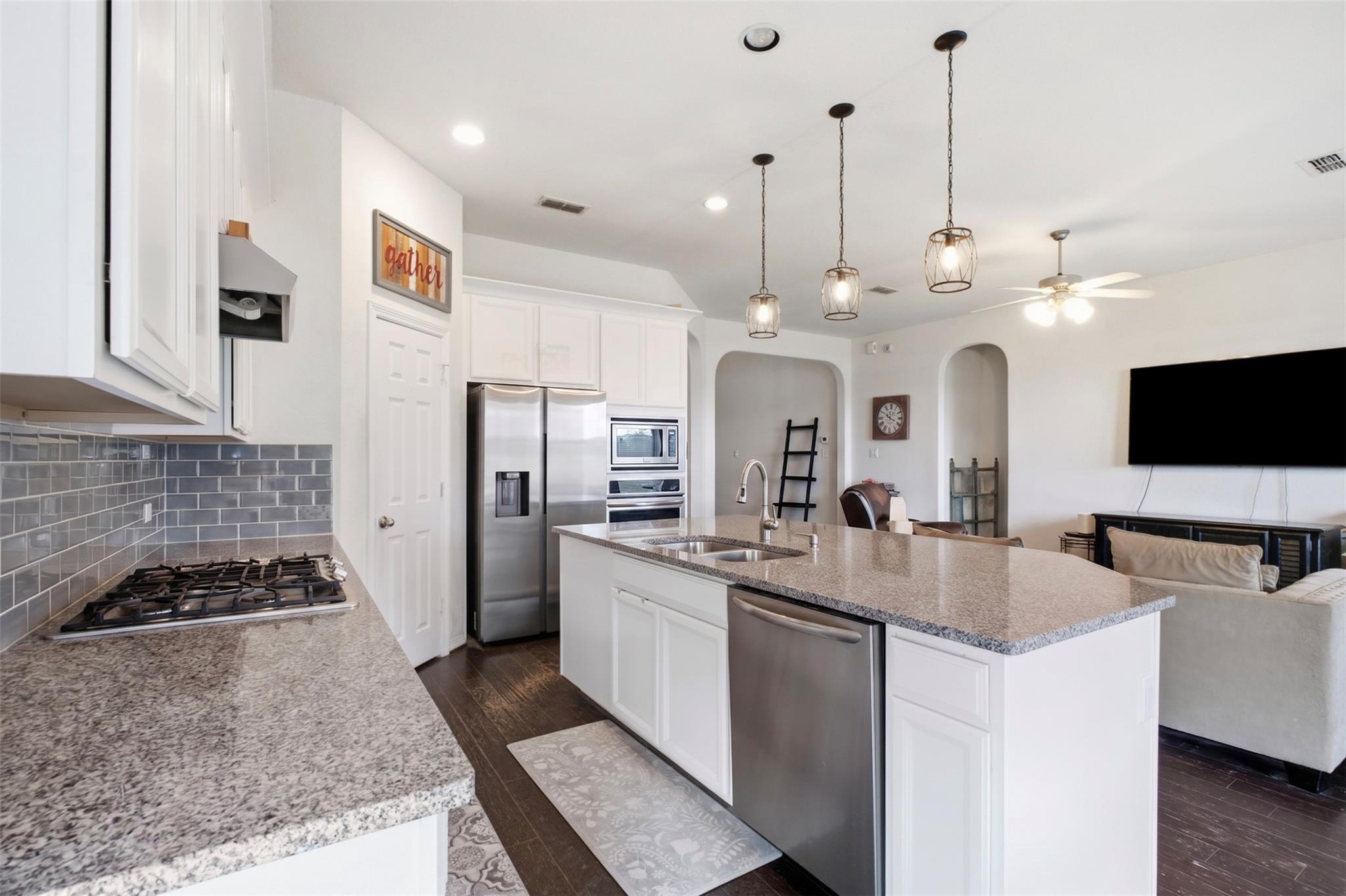 3118 Frost Corner Place