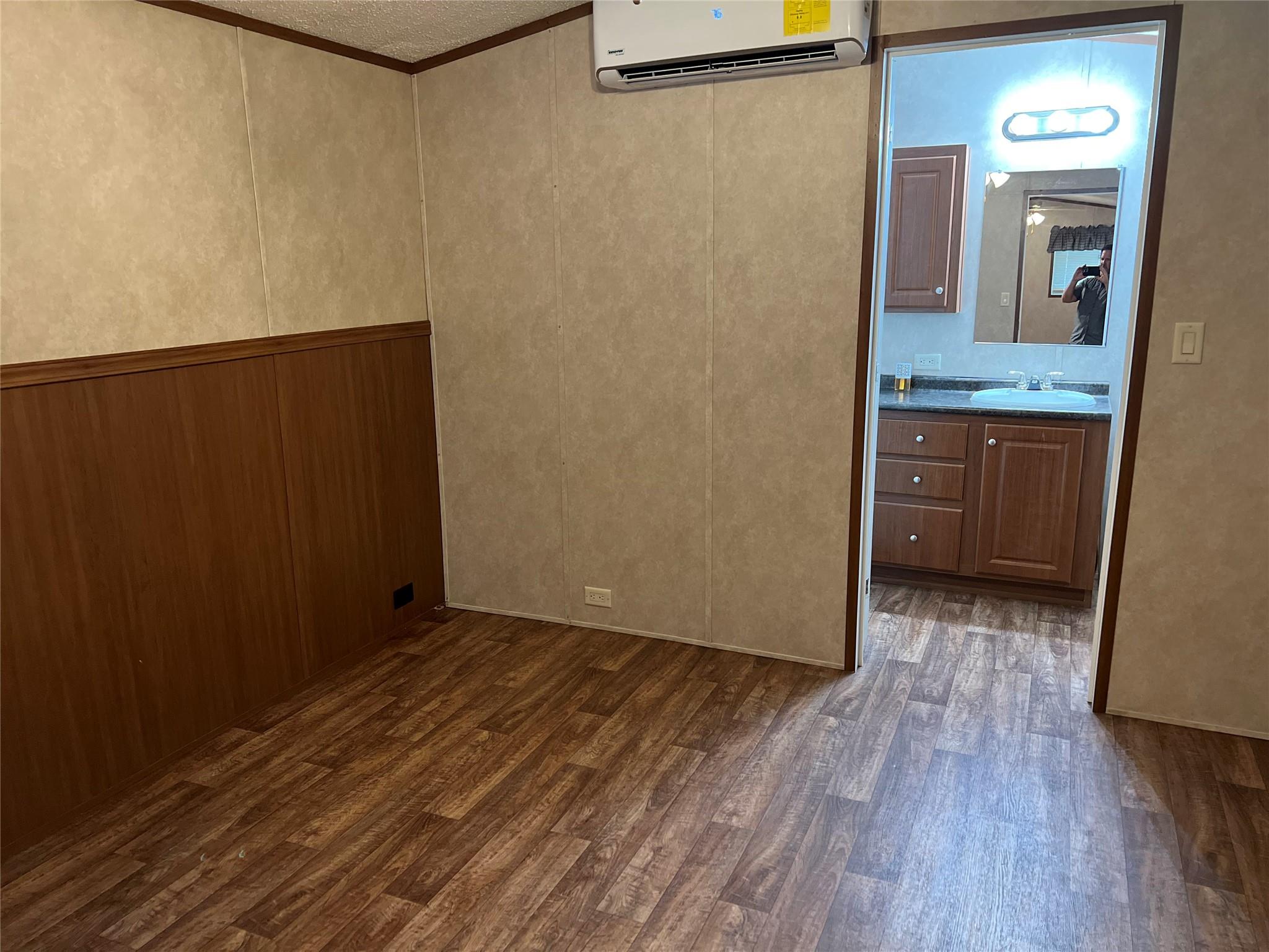 22767 Hudson