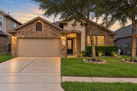 Photo of 8806 Alicia Drive, Tomball, TX 77375 (MLS # 66822469)