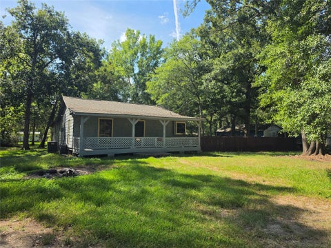Photo of 17308 Valley Lane, Conroe, TX 77306 (MLS # 3843187)