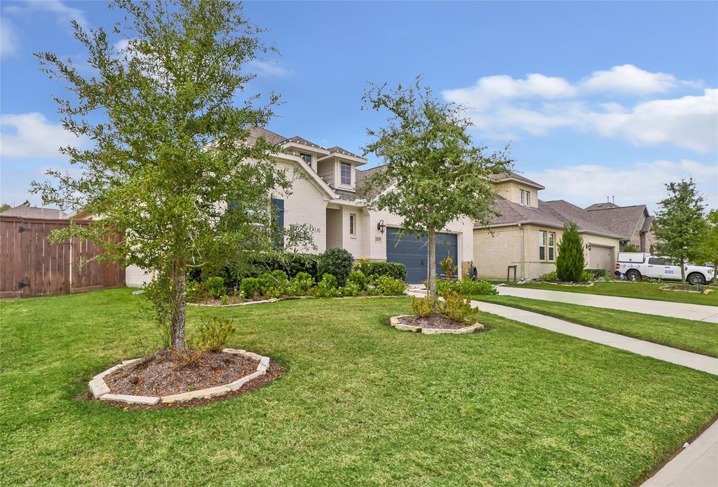 Photo of 16907 Kyler Creek Trl Trl, Humble, TX 77346 (MLS # 42172685)