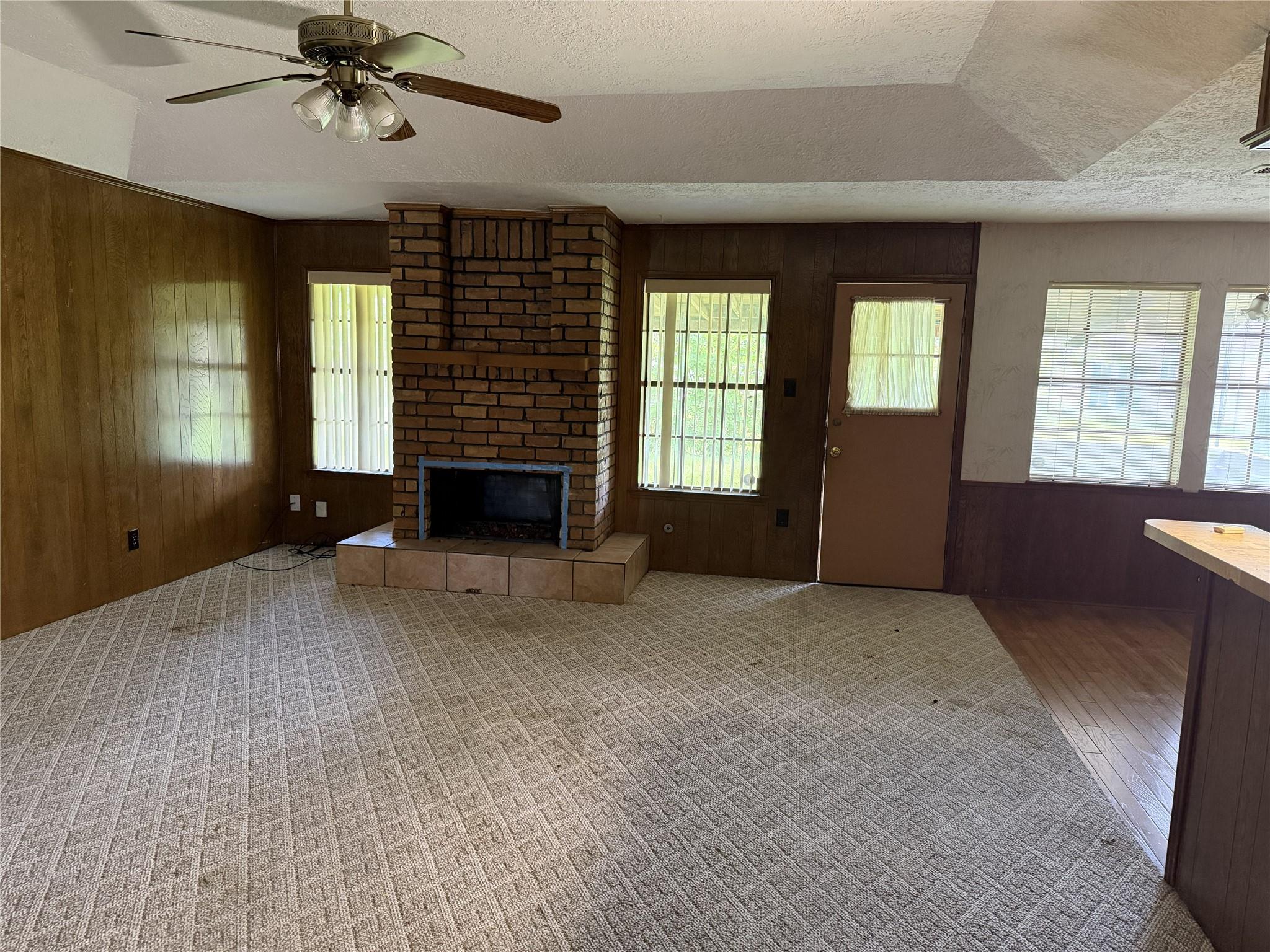 901 Regency Drive