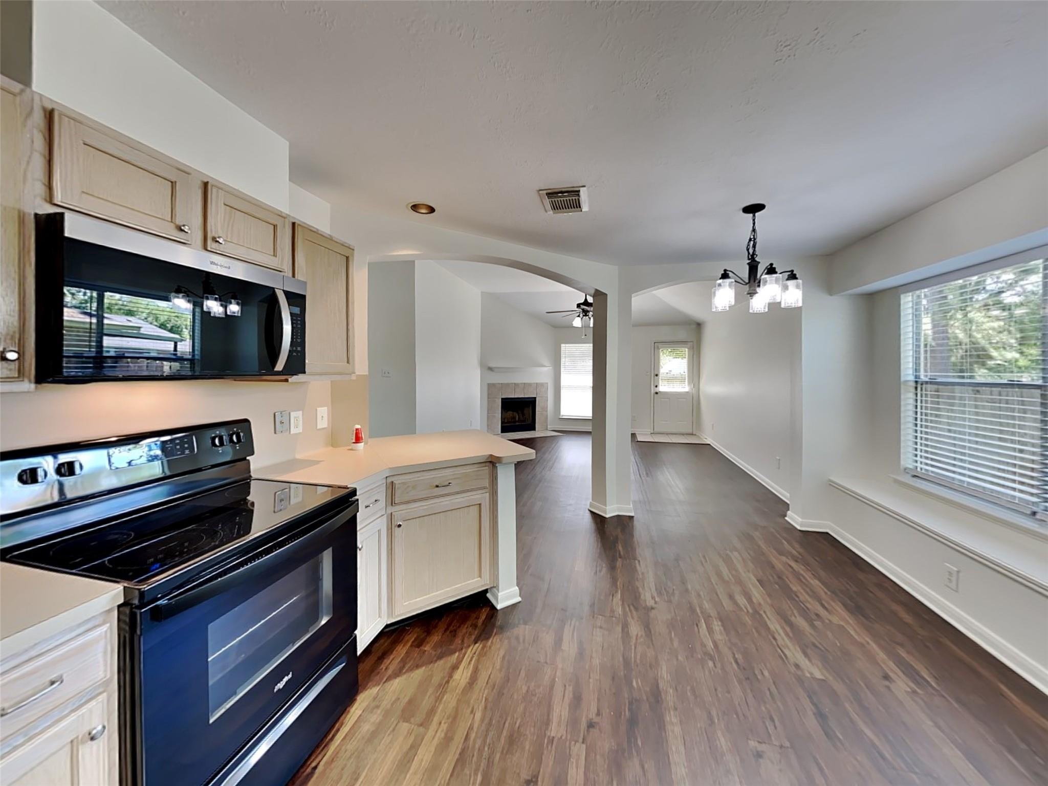 10467 Twin Circles Drive
