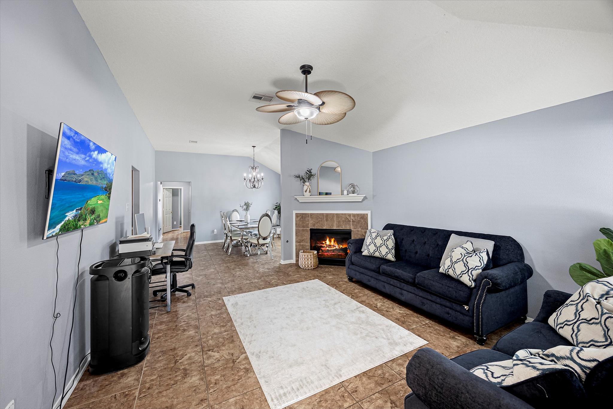 5623 Cinnamon Lake Drive