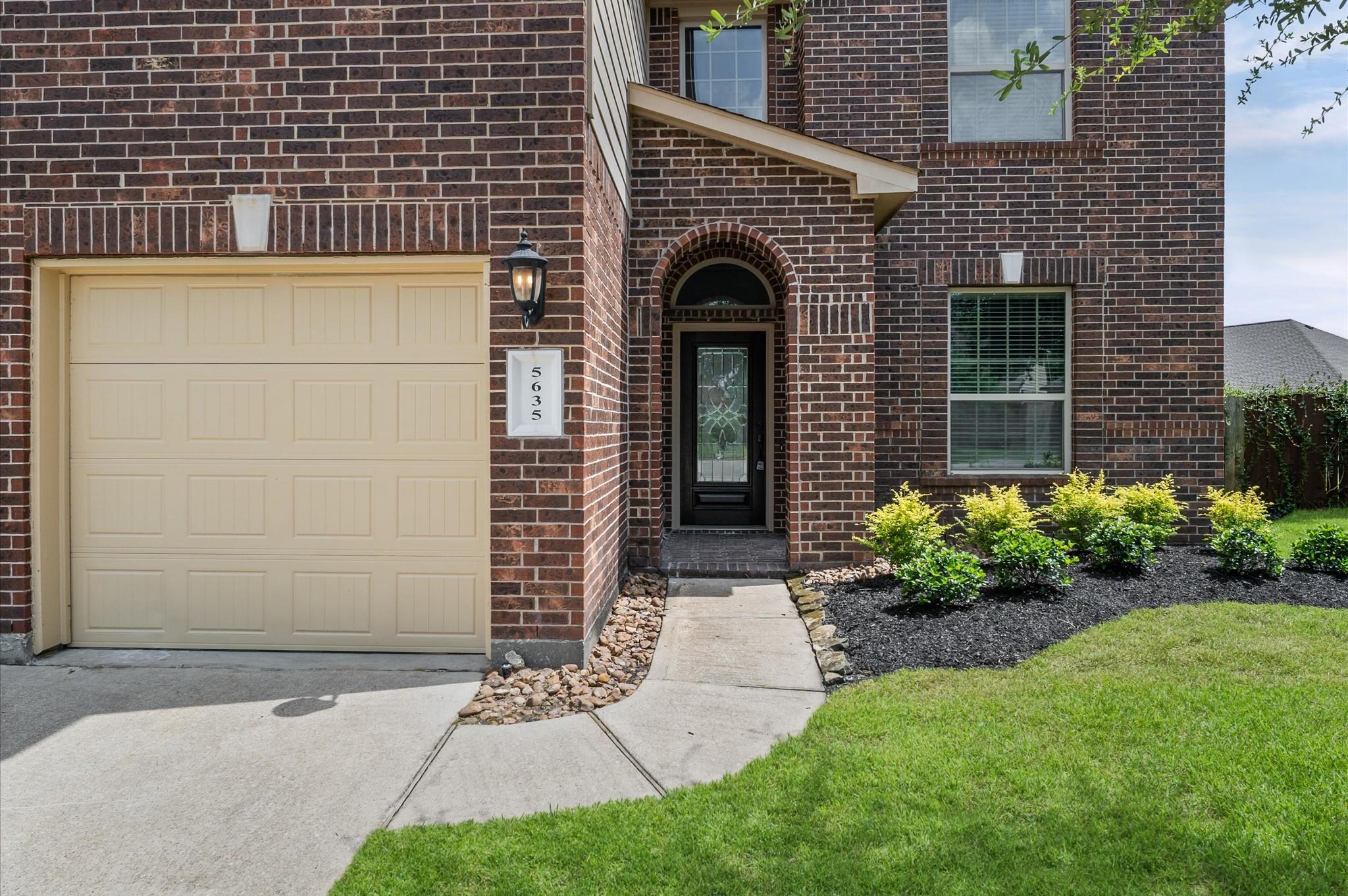 5635 Glenfield Spring Lane