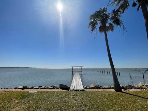 Photo of 435 17th Street, San Leon, TX 77539 (MLS # 98458595)