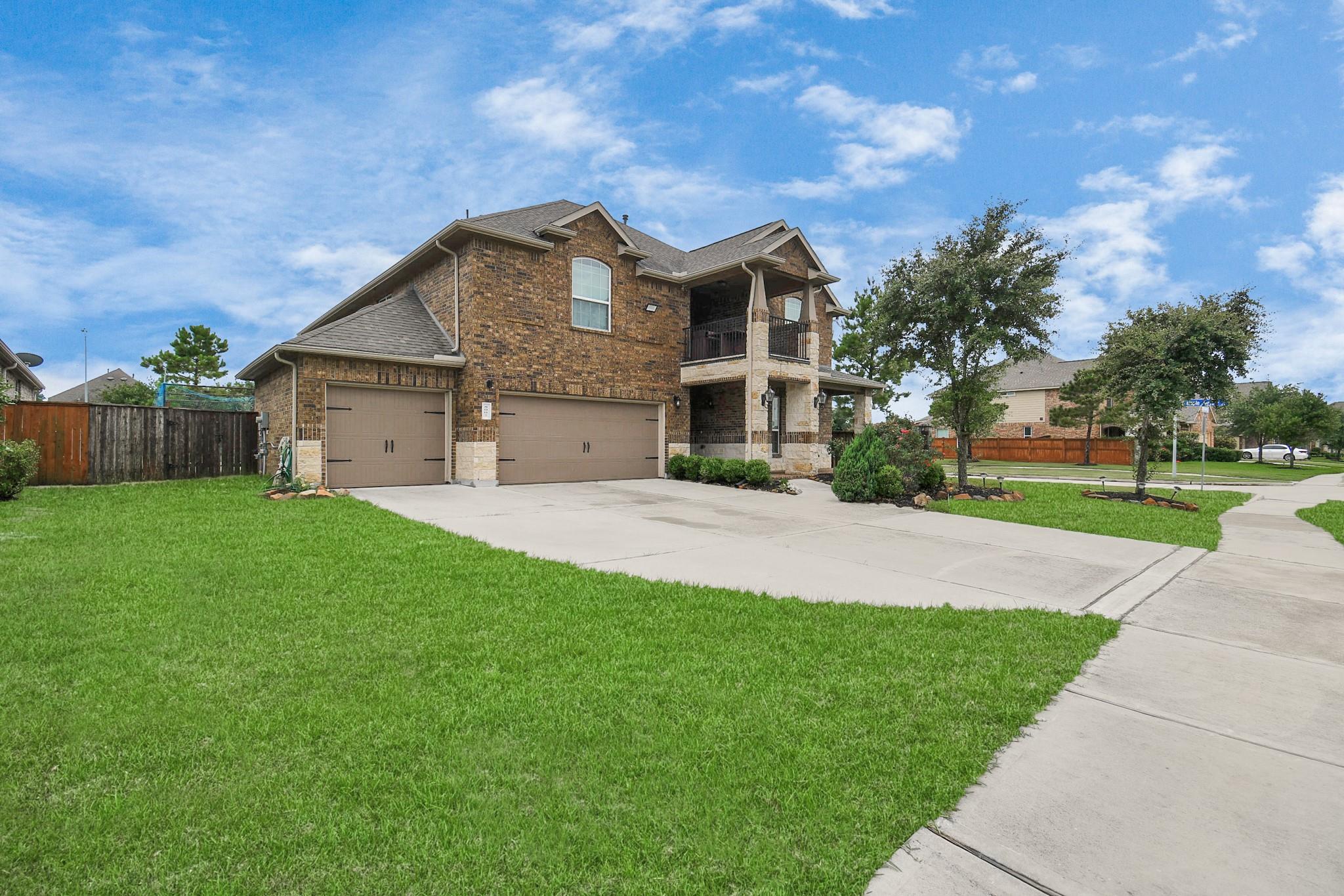 8002 Mesquite Hill Lane