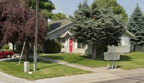 Photo of 343 W Pine St St, Other, ID 83274 (MLS # 40868431)