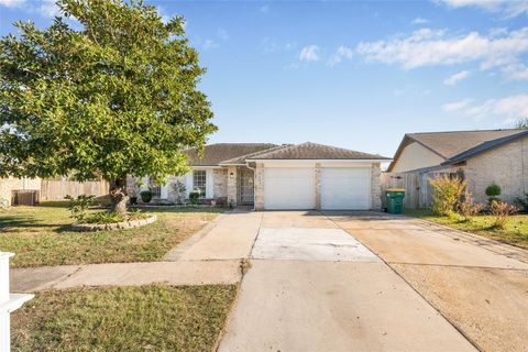 Photo of 5403 Greenhill Forest Drive, Houston, TX 77088 (MLS # 13195500)