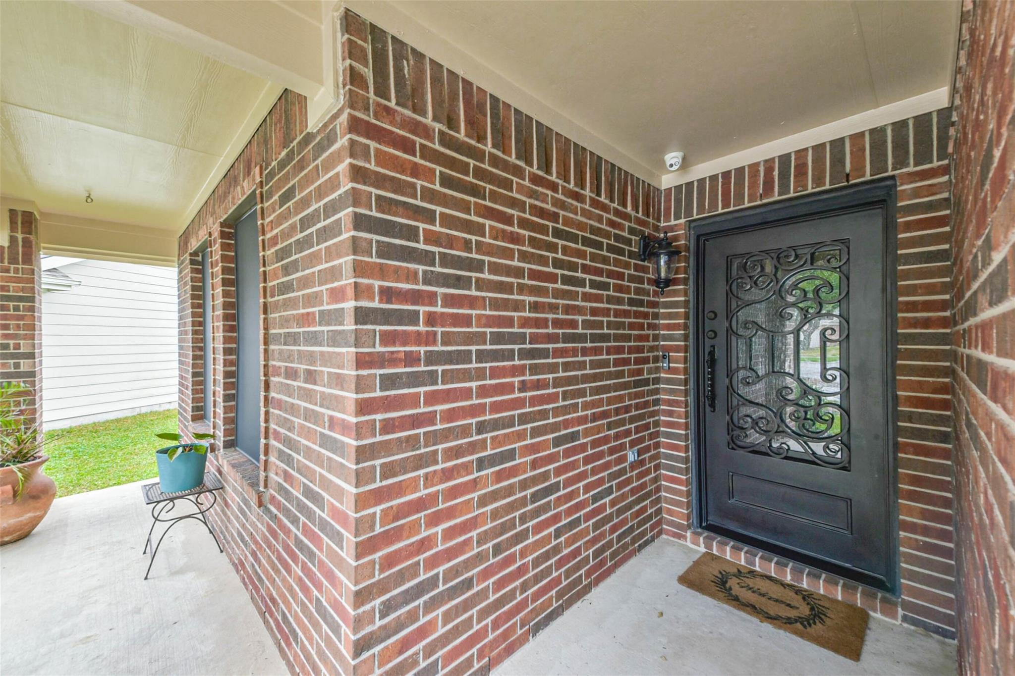 2102 Pickwick Pines Dr Court