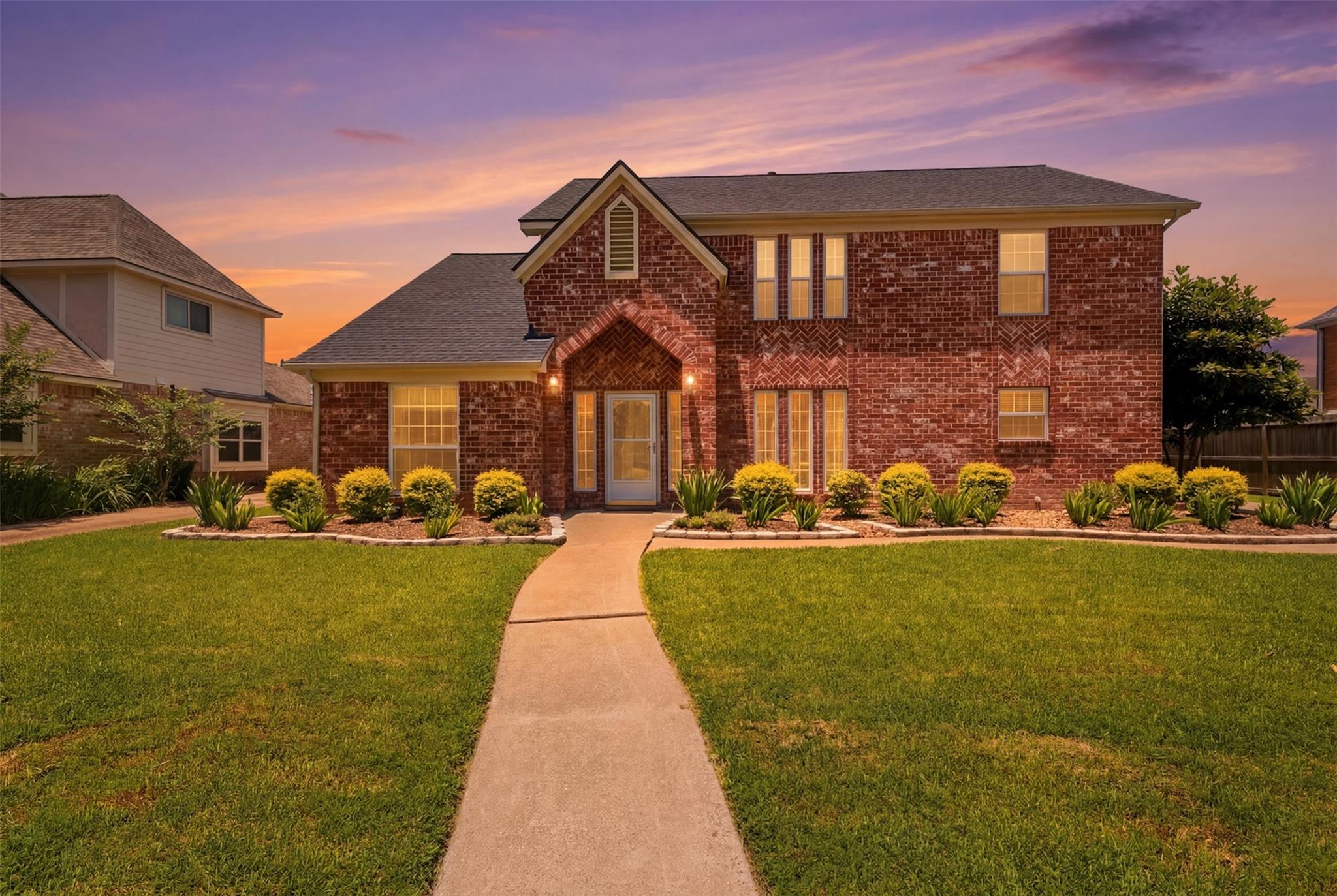 19803 Oak Briar Drive