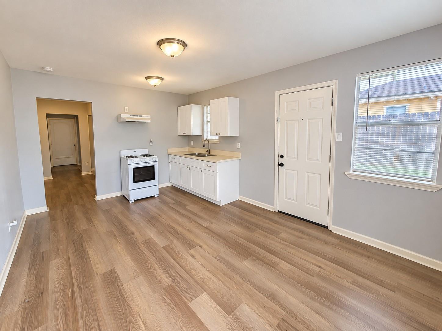 4315 Chapman Street 1/2