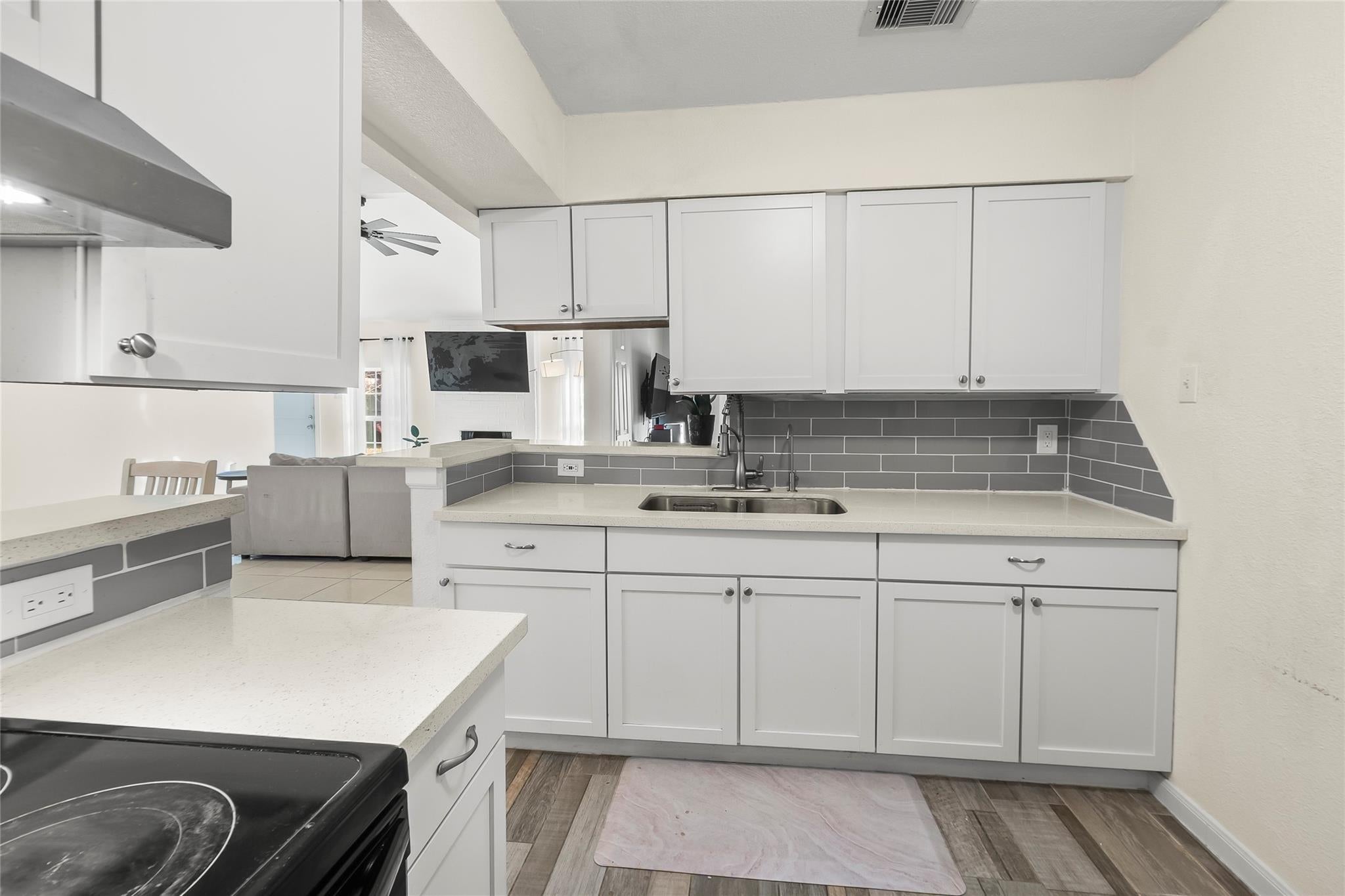 11007 White Oak Bend Drive