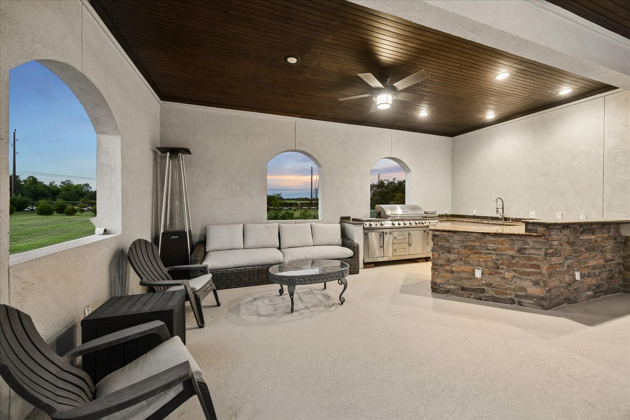 6810 Anthonia Lane