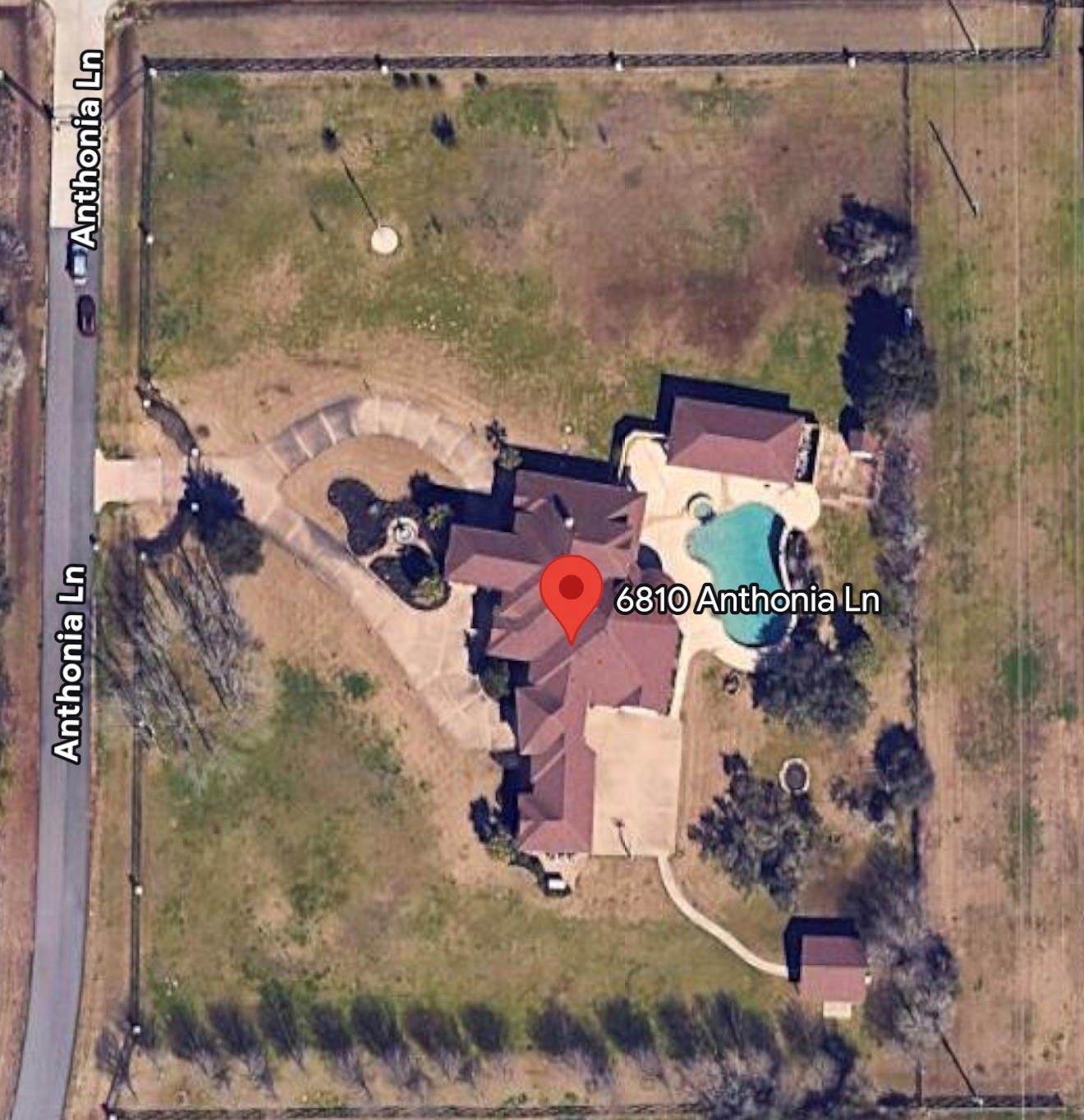 6810 Anthonia Lane