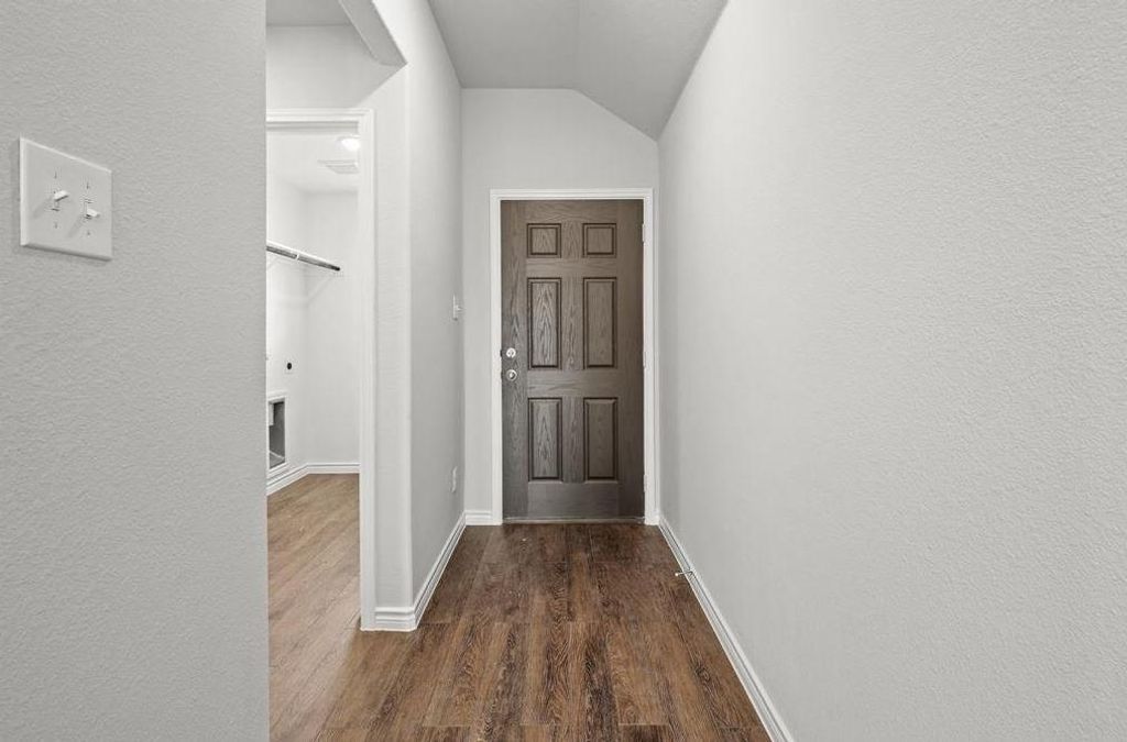 Photo of 9936 Dynamics Drive, Fort Worth, TX 76131 (MLS # 57728386)