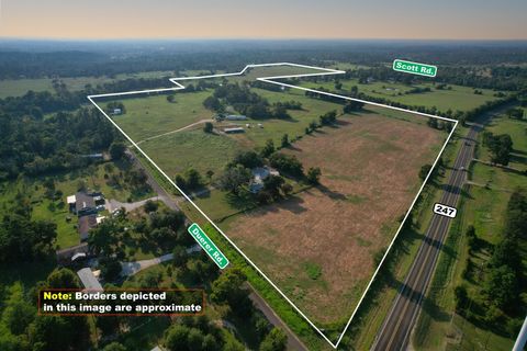 Photo of 31 Scott/ Duerer Road Road, Huntsville, TX 77320 (MLS # 40513627)