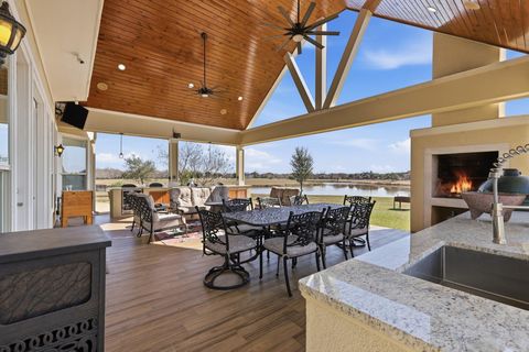 Photo of 3902 Paseo Campanario Drive, Richmond, TX 77406 (MLS # 18319191)