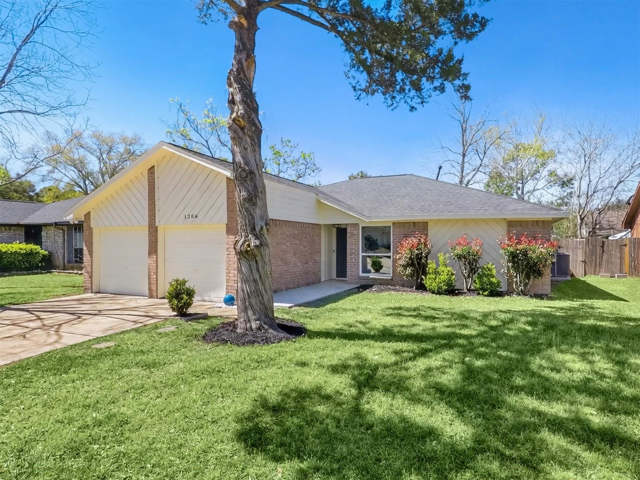 1206 Silver Morning Drive