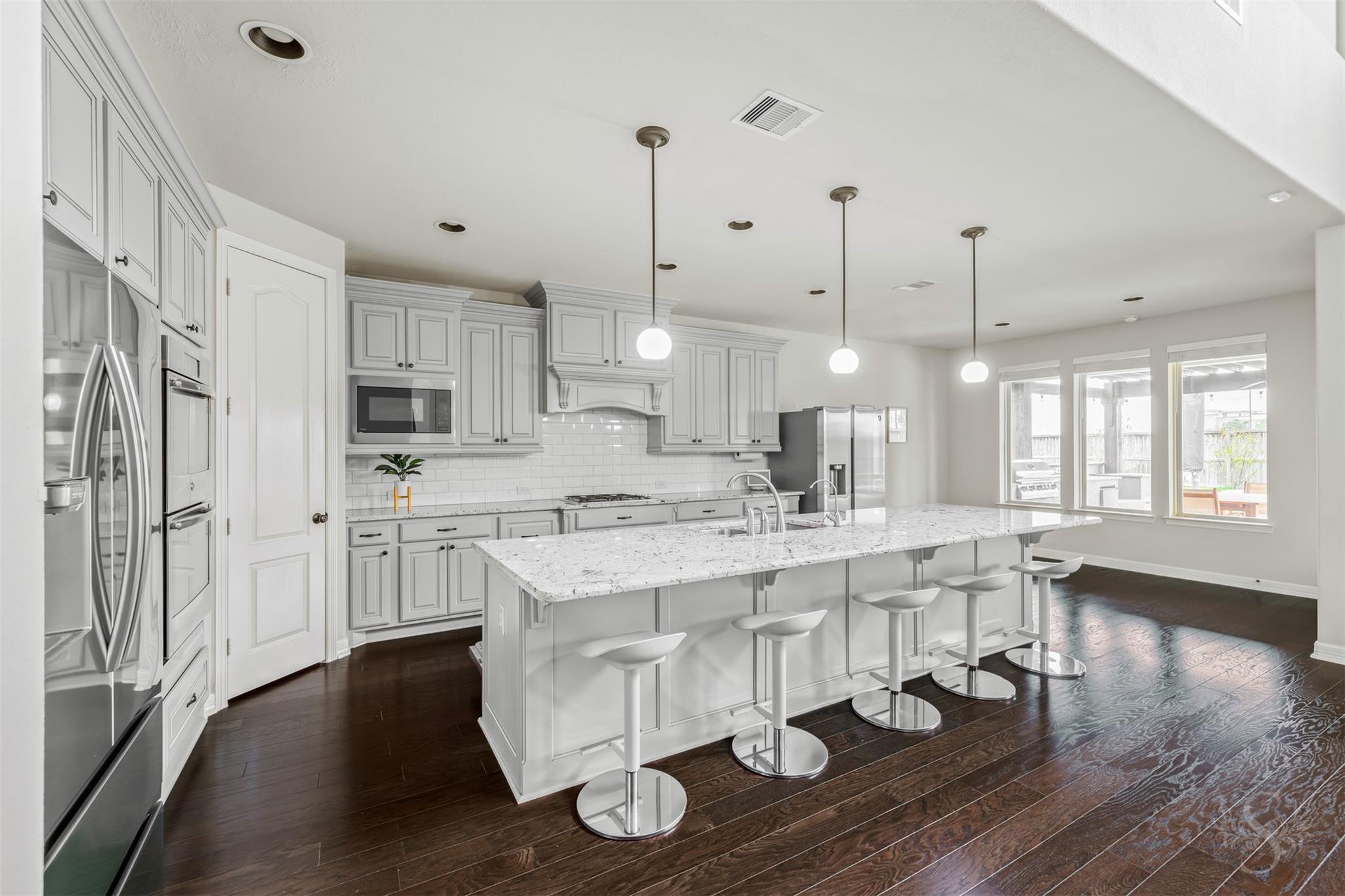 4902 Cancun Hills Court