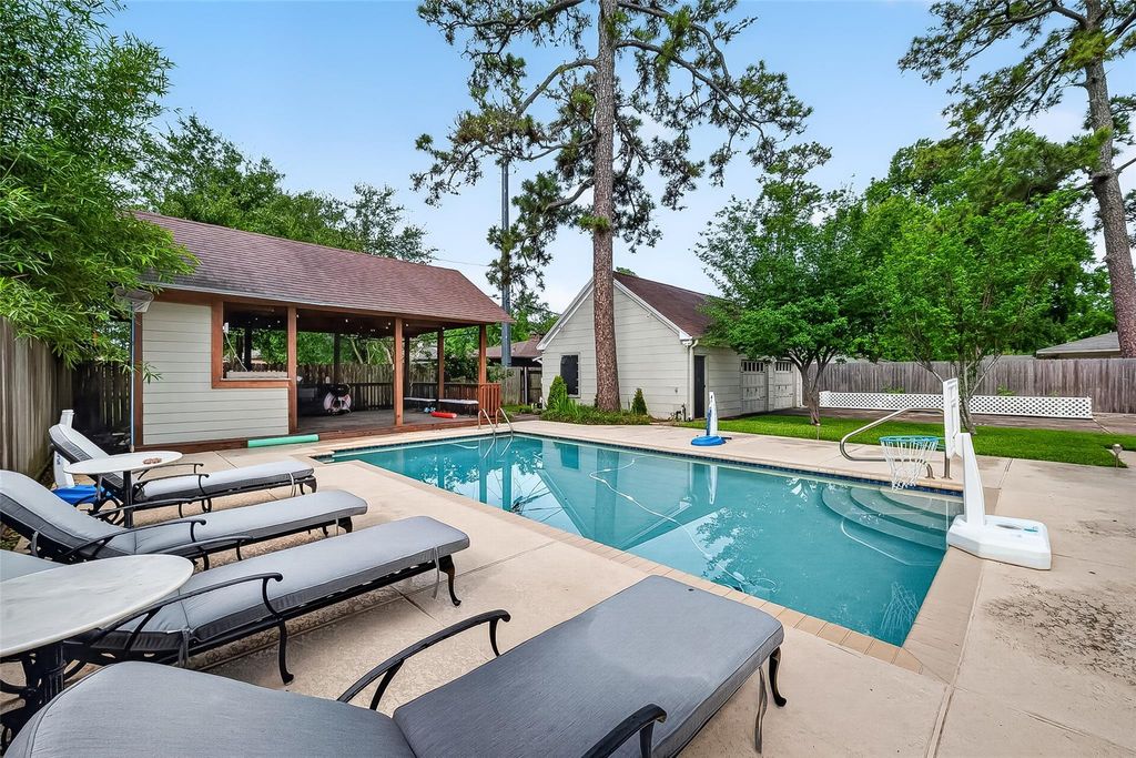 Photo of 3316 Binz Street, Houston, TX 77004 (MLS # 34566280)