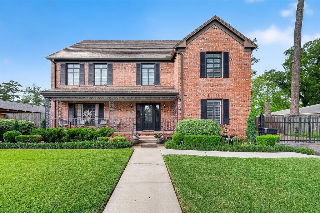 Photo of 3316 Binz Street, Houston, TX 77004 (MLS # 34566280)