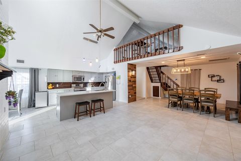 Photo of 2111 Gray Falls Drive, Houston, TX 77077 (MLS # 31309456)