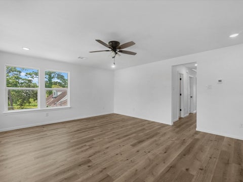 Tiny photo for 628 Oakdale Street, Shoreacres, TX 77571 (MLS # 35002388)