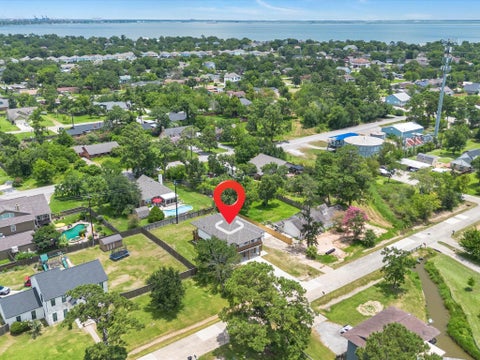 Tiny photo for 628 Oakdale Street, Shoreacres, TX 77571 (MLS # 35002388)