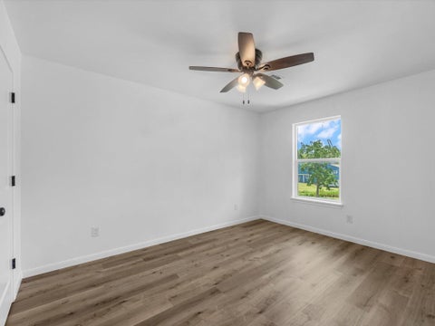 Tiny photo for 628 Oakdale Street, Shoreacres, TX 77571 (MLS # 35002388)