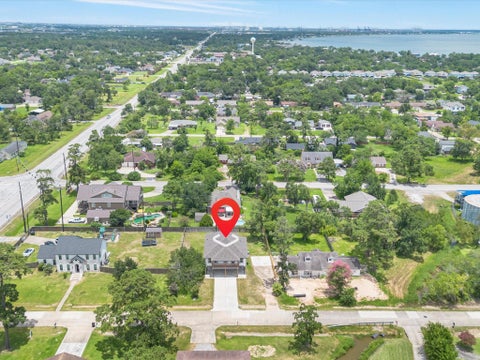 Tiny photo for 628 Oakdale Street, Shoreacres, TX 77571 (MLS # 35002388)