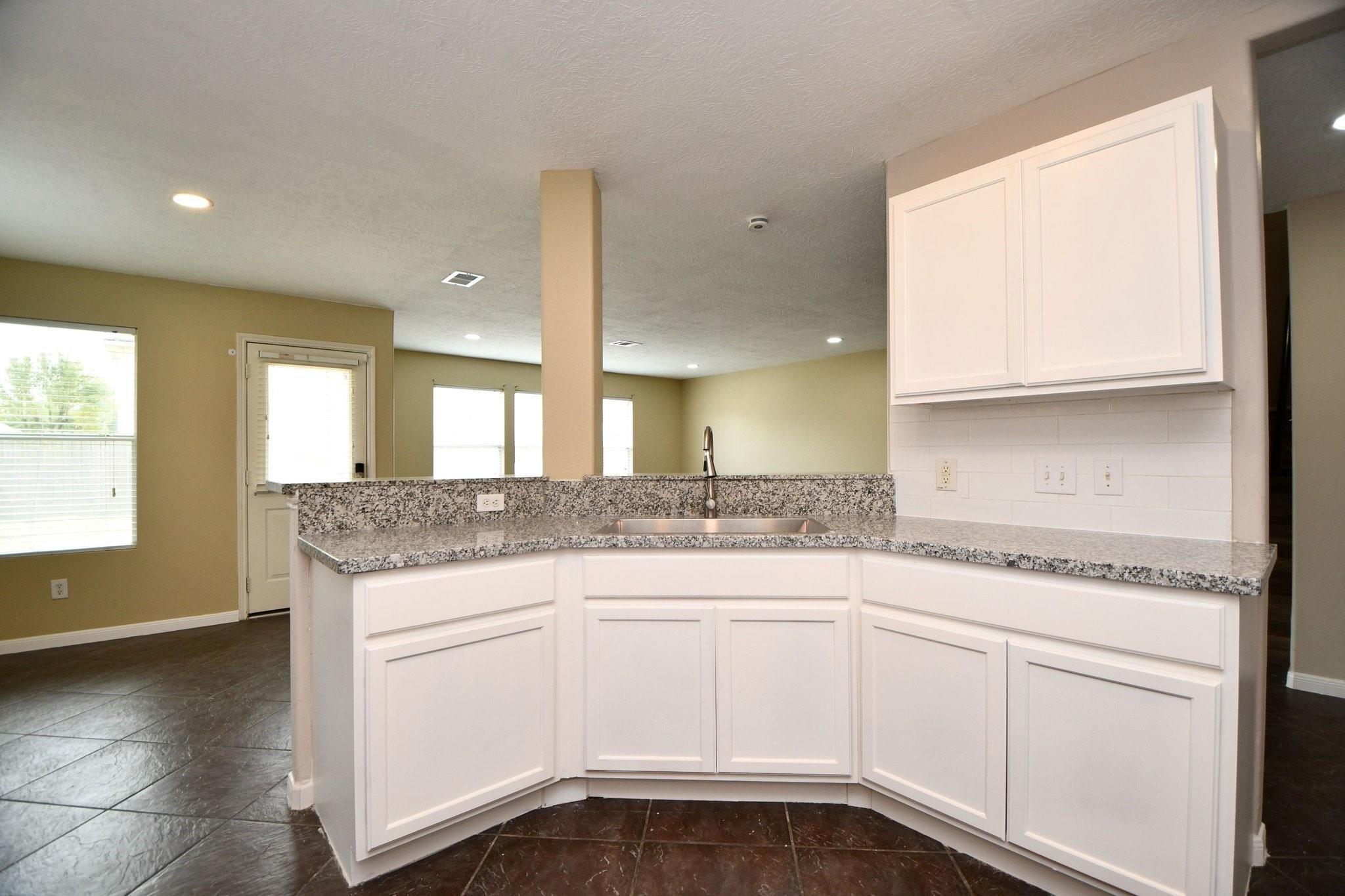 5418 Cinnamon Lake Drive