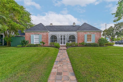 Photo of 4804 Crockett Boulevard, Galveston, TX 77551 (MLS # 37157579)
