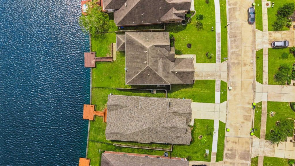 Photo of 2327 Terracina Court, Missouri City, TX 77459 (MLS # 95753777)