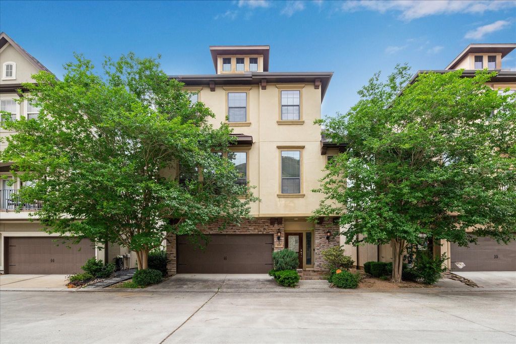 Photo of 2707 Kings Retreat Circle, Kingwood, TX 77345 (MLS # 98427819)