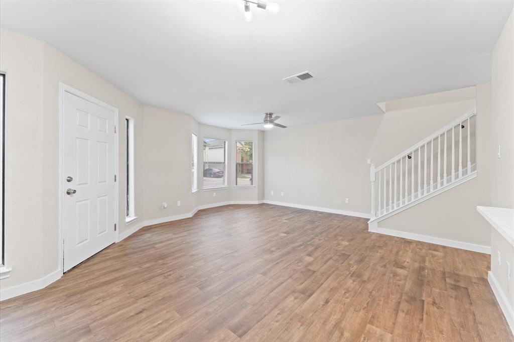 2937 La Estancia Lane