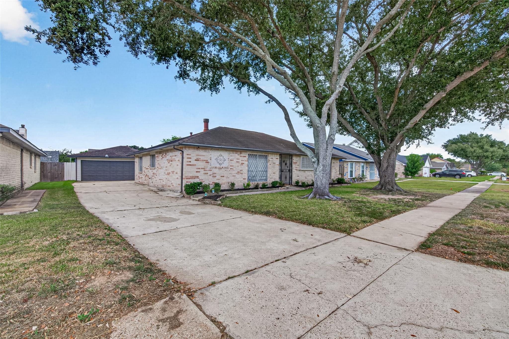 6914 Rockergate Drive