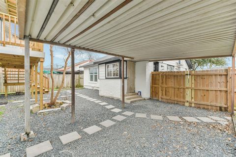 Tiny photo for 4705 Pease Street, Houston, TX 77023 (MLS # 50100768)